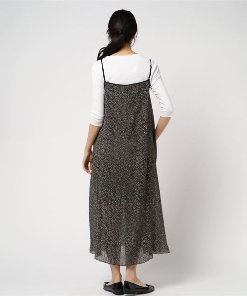 N.（N. Natural Beauty Basic）（エヌエヌナチュラルビューティーベーシック）の「フラワープリントプリーツマキシワンピース（ワンピース・レディース・ブラック/グリーン系その他・MEDIUM）」の9枚目の写真