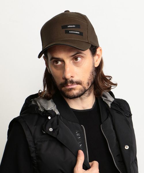 ARMANI EXCHANGE(アルマーニエクスチェンジ)の「【A|Xアルマーニ エクスチェンジ】バイカラ―ロゴ ベースボールキャップ(キャップ・メンズ・ホワイト/ブラック/ブラウン・FREE)」の5枚目の写真