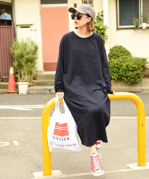 coca(coca)(コカ)の「ポケット付きスウェットワンピース(ワンピース・レディース・カーキ/ネイビー/ピンク/ブラック/ホワイト/マスタード/ブラウン/パープル・ONE SIZE)」の13枚目の写真