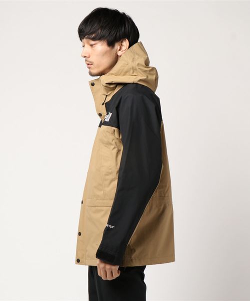 THE NORTH FACE(ザノースフェイス)の「【THE NORTH FACE】 Mountain Light Jacket(ブルゾン・メンズ・グリーン/ベージュ/イエロー・S/L/M)」の4枚目の写真