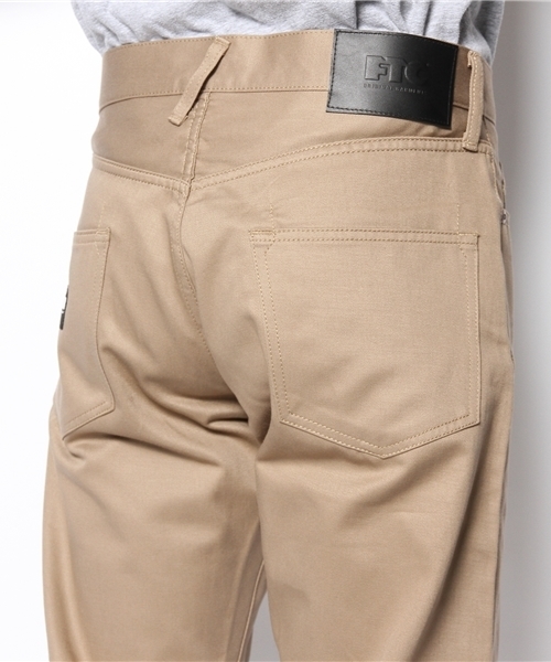 FTC（エフティーシー）の「THE EMB（チノパンツ）」 - WEAR