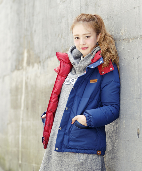 X-girl(エックスガール)の「STAR REVERSIBLE PUFF JUMPER(ダウンジャケット/コート・レディース・ブラック/ベージュ/ネイビー・1/2)」の19枚目の写真