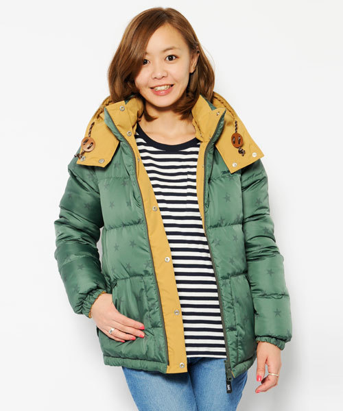 X-girl(エックスガール)の「STAR REVERSIBLE PUFF JUMPER(ダウンジャケット/コート・レディース・ブラック/ベージュ/ネイビー・1/2)」の10枚目の写真