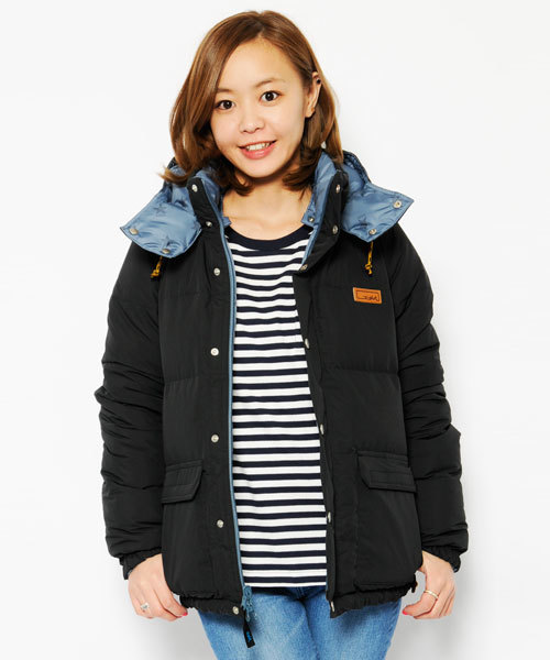 X-girl(エックスガール)の「STAR REVERSIBLE PUFF JUMPER(ダウンジャケット/コート・レディース・ブラック/ベージュ/ネイビー・1/2)」の9枚目の写真