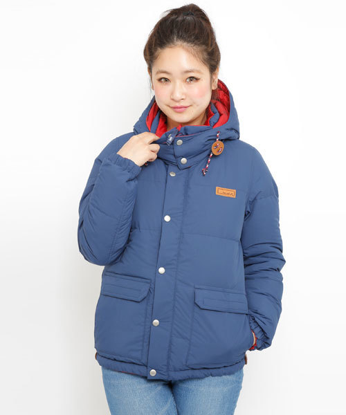 X-girl(エックスガール)の「STAR REVERSIBLE PUFF JUMPER(ダウンジャケット/コート・レディース・ブラック/ベージュ/ネイビー・1/2)」の7枚目の写真