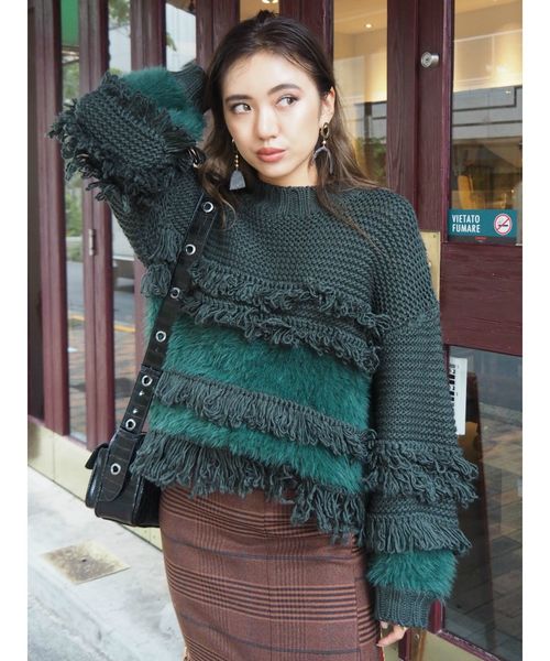 EVRIS(エヴリス)の「ローピングヤーンMIXシャギーニットプルオーバー(ニット/セーター・レディース・ブラック/ベージュ/グリーン・FREE)」の18枚目の写真