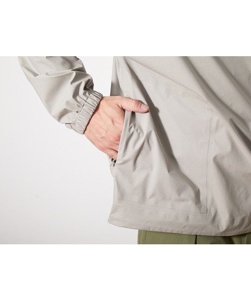 Snow Peak（スノーピーク）の「3L Soft Shell Pullover