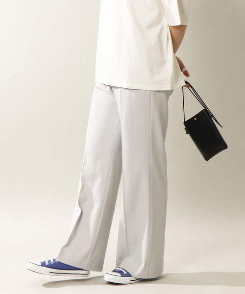 notch.（ノッチ）の「センタープレスパンツ（スラックス・レディース・ライトグレー/オフホワイト/ブルー/ブラック/ピンク/ライトベージュ・L/M/TL/TM）」の4枚目の写真