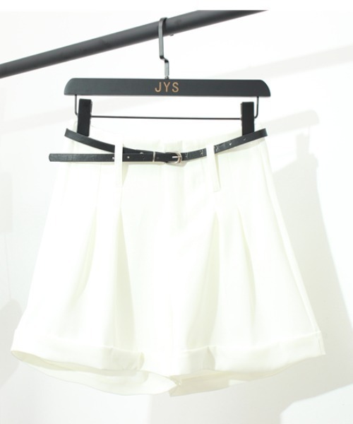 yuue' ( wear )(ユーイ)の「ナローベルト付きフレアショートパンツ(その他パンツ・レディース・ブラック/ホワイト・S/L/M)」の3枚目の写真