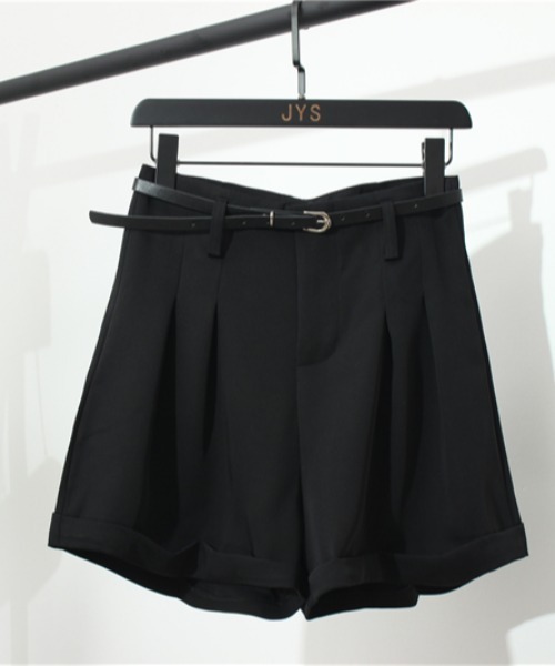 yuue' ( wear )(ユーイ)の「ナローベルト付きフレアショートパンツ(その他パンツ・レディース・ブラック/ホワイト・S/L/M)」の4枚目の写真