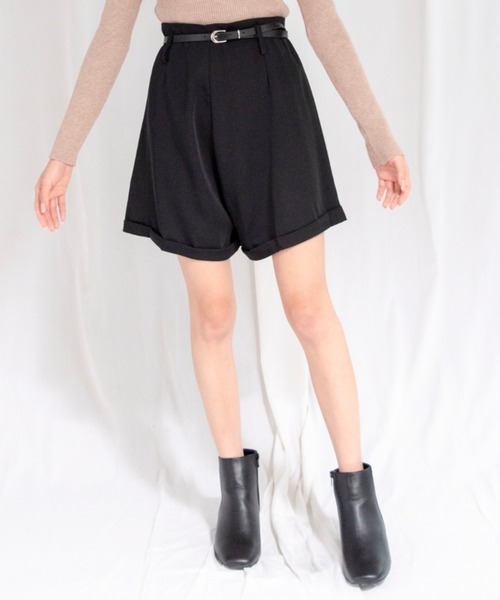 yuue' ( wear )(ユーイ)の「ナローベルト付きフレアショートパンツ(その他パンツ・レディース・ブラック/ホワイト・S/L/M)」の10枚目の写真