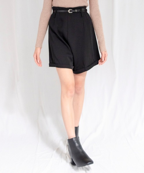 yuue' ( wear )(ユーイ)の「ナローベルト付きフレアショートパンツ(その他パンツ・レディース・ブラック/ホワイト・S/L/M)」の11枚目の写真
