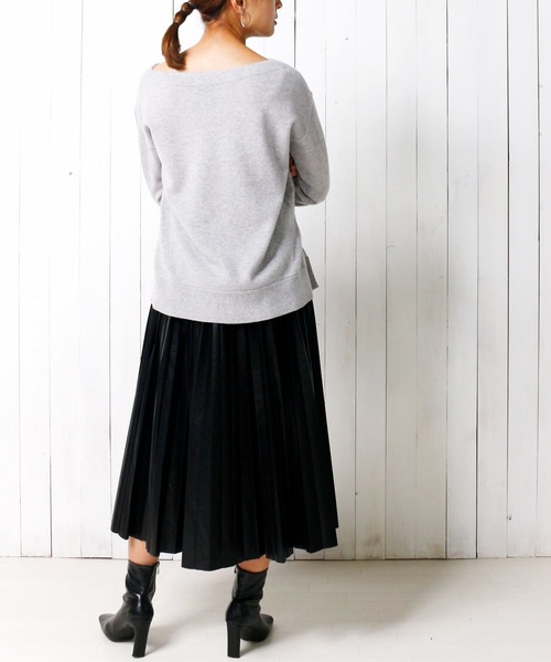 Emma Taylor（エマテイラー）の「カシミヤ100%ふわふわニットプルオーバー（サイドスリットクルーネック）（ニット/セーター・レディース・グレー/ブラック/ブルー・FREE）」の13枚目の写真