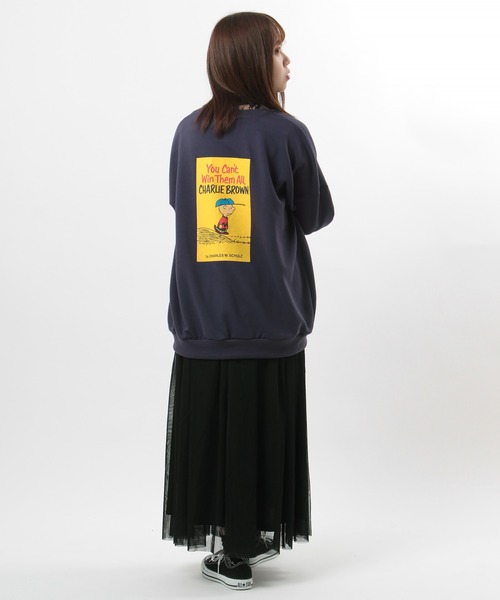 PEANUTS（ピーナッツ）の「【PEANUTS/ピーナッツ】スヌーピー バックプリント スウェット（スウェット・レディース・ネイビー/ミント/クリーム/キャメル・M/L/XL）」の6枚目の写真