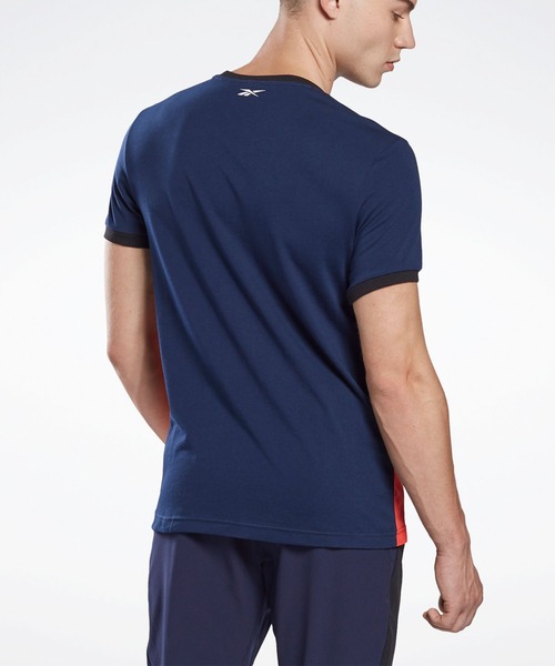 Reebok(リーボック)の「トレーニング エッセンシャルズ リニア ロゴ Tシャツ / Training Essentials Linear Logo Tee(Tシャツ/カットソー・メンズ・ターコイズブルー/ホワイト/ブラック/レッド/ネイビー・XX-LARGE/X-LARGE/MEDIUM/LARGE/SMALL/XXXX-LARGE/XXX-LARGE/X-SMALL)」の13枚目の写真