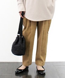 コーデュロイテーパードパンツ