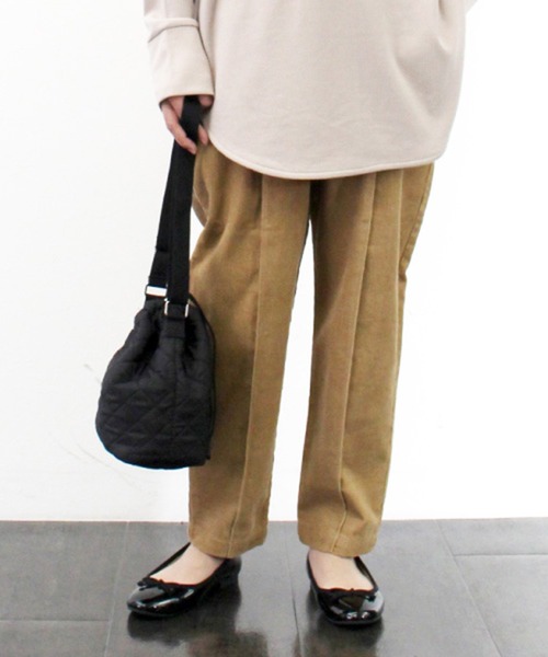 STYLEBLOCK(スタイルブロック)の「コーデュロイテーパードパンツ(その他パンツ・レディース・ライトベージュ/テラコッタ/ブラウン/ベージュ系その他/ミント/ベージュ・M)」の4枚目の写真