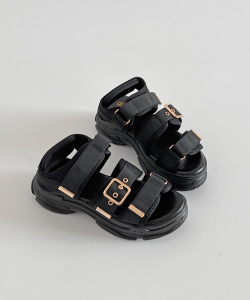 Shoes in Closet（シューズインクローゼット）の「軽量厚底ボリュームソール ベルクロ バックル スポーツサンダル 7486（サンダル・レディース・アイボリー/ベージュ/ブラック×ホワイト/ブラック×ブラック/ブラウン系その他/ライトベージュ/ピンクベージュ・M/LL/XS/S/L/3L）」の12枚目の写真