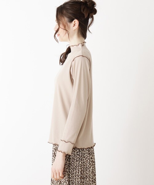 Cutie Blonde（キューティーブロンド）の「◆【S-L】ハイ配色メロウプルオーバー（Tシャツ/カットソー・レディース・ベージュ系4/ブラック系4/アイボリー系4・03/01/02）」の5枚目の写真