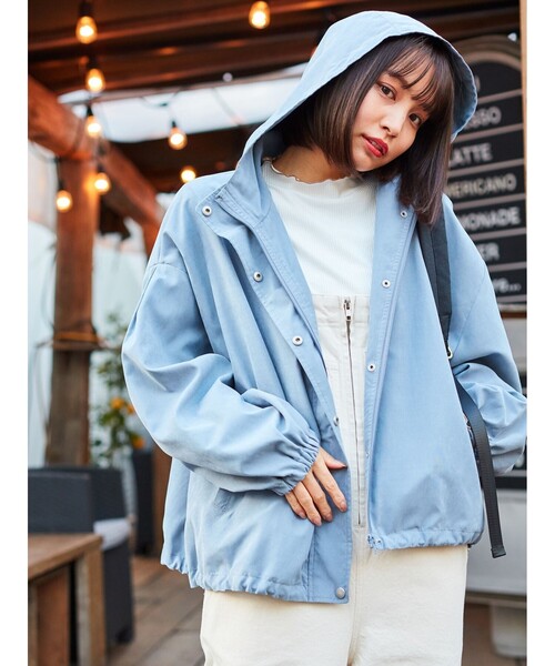 Cutie Blonde（キューティーブロンド）の「◆【S-L】ハイ配色メロウプルオーバー（Tシャツ/カットソー・レディース・ベージュ系4/ブラック系4/アイボリー系4・03/01/02）」の13枚目の写真