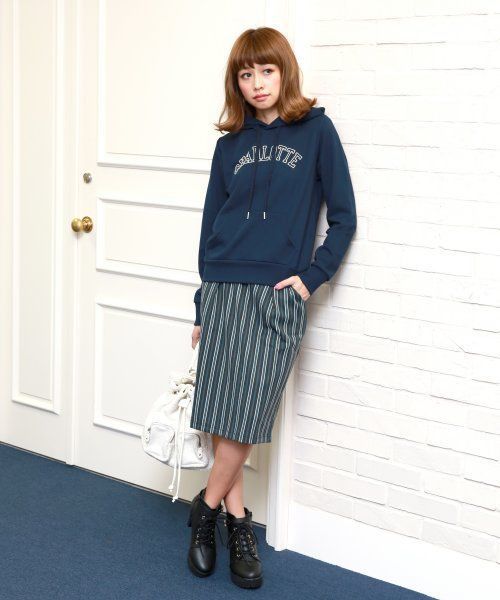 Heather（ヘザー）の「ストライプミディタイトスカート  554538（スカート・レディース・グレー系その他/グリーン系その他/レッド系その他・FREE）」の14枚目の写真