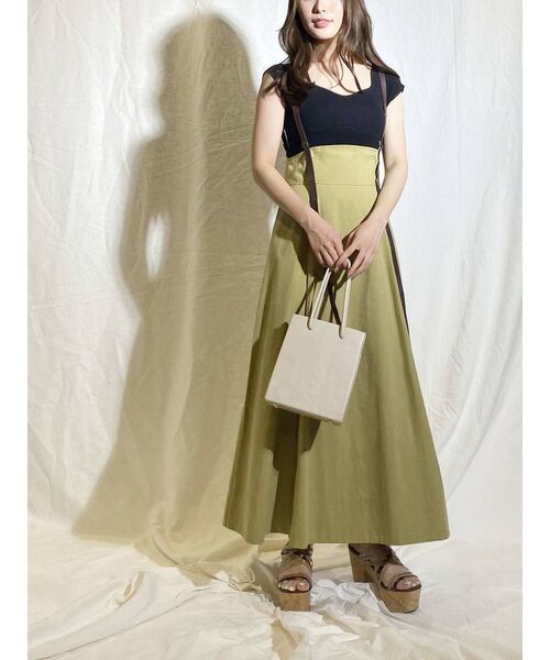 MERCURYDUO(マーキュリーデュオ)の「2WAYサスペンダーツイルスカート(スカート・レディース・ブラウン/ライム/アイボリー・SMALL/MEDIUM)」の3枚目の写真
