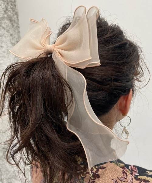 ap retro(アプレトロ)の「オーガンジーヘアリボンゴム【ZOZO限定アイテム】(ヘアゴム・レディース・ホワイト/ピンク/グレー/ブラック/ベージュ/ネイビー・FREE)」の15枚目の写真