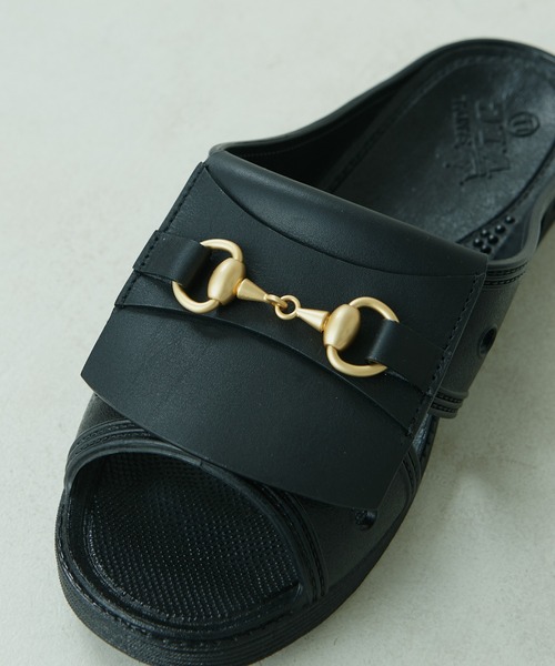 BENCH（BENSAN）（ベンチ）の「【bench×ITTI×Lui's/ベンチ×イッチ×ルイス】ベンサン　タッセル（サンダル・メンズ・ブラック×ブラック/ブラック×ゴールド/ホワイト×ゴールド・L/XL/XXL）」の5枚目の写真