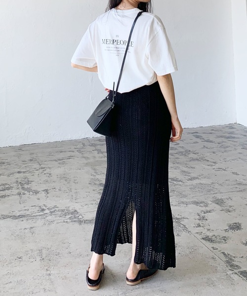 LIAN（リアン）の「MERPEOPLEロゴプリントTシャツ（Tシャツ/カットソー・レディース・ブルー/ベージュ/スミクロ/オフホワイト/オートミール/グリーン/オレンジ/ブルー系その他/ライトグリーン・FREE）」の13枚目の写真