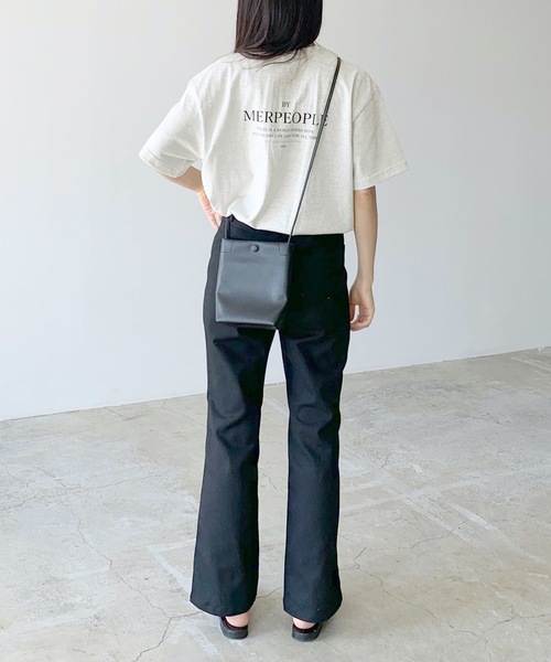 LIAN（リアン）の「MERPEOPLEロゴプリントTシャツ（Tシャツ/カットソー・レディース・ブルー/ベージュ/スミクロ/オフホワイト/オートミール/グリーン/オレンジ/ブルー系その他/ライトグリーン・FREE）」の20枚目の写真