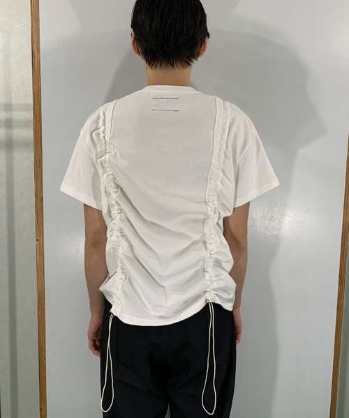 SYU.HOMME/FEMM（シュウ）の「SYU.HOMME/FEMM/シュウ/オム/フェム/Laceup Pullover Sweater（Tシャツ/カットソー・メンズ・オフホワイト/ブラック・1/2）」の4枚目の写真