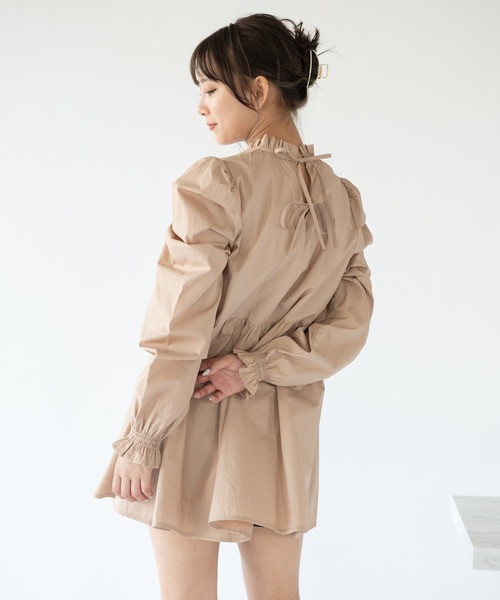 VRIA CHARME(バリアシャルム)の「パワショルダーワンピース(ワンピース・レディース・ブラック/ベージュ・FREE)」の15枚目の写真