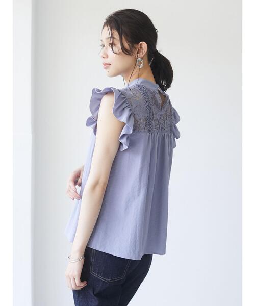 ELENCARE DUE（エレンカーレデュエ）の「・ELENCARE DUE レース×ラッフルブラウス＊（シャツ/ブラウス・レディース・ブラック/グレー/オフホワイト/ブルー・FREE）」の9枚目の写真