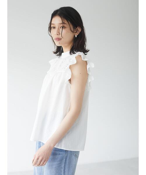 ELENCARE DUE（エレンカーレデュエ）の「・ELENCARE DUE レース×ラッフルブラウス＊（シャツ/ブラウス・レディース・ブラック/グレー/オフホワイト/ブルー・FREE）」の11枚目の写真