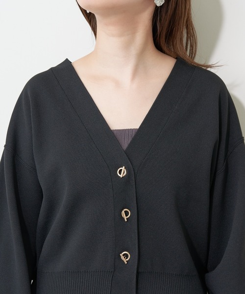 natural couture（ナチュラルクチュール）の「【おうちで洗える！】プチプラハトメバー釦おしゃれカーデ（カーディガン/ボレロ・レディース・オフホワイト/ブラック/ブラウン/グレイッシュベージュ/グリーン/ピンク・FREE）」の10枚目の写真