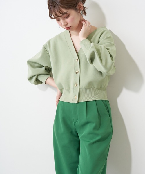 natural couture（ナチュラルクチュール）の「【おうちで洗える！】プチプラハトメバー釦おしゃれカーデ（カーディガン/ボレロ・レディース・オフホワイト/ブラック/ブラウン/グレイッシュベージュ/グリーン/ピンク・FREE）」の14枚目の写真