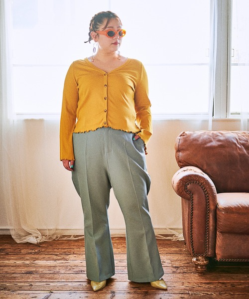 PUNYUS（プニュズ）の「リブラッフルカーディガン（カーディガン/ボレロ・レディース・グリーン/ブラック/イエロー・2/1/4/3）」の5枚目の写真