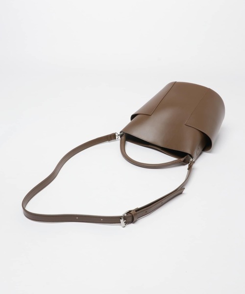 SENSE OF PLACE by URBAN RESEARCH(センスオブプレイスバイアーバンリサーチ)の「2WAYアウトポケットミニトートバッグ(トートバッグ・レディース・ブラック/アイボリー/ブラウン・ONE)」の19枚目の写真