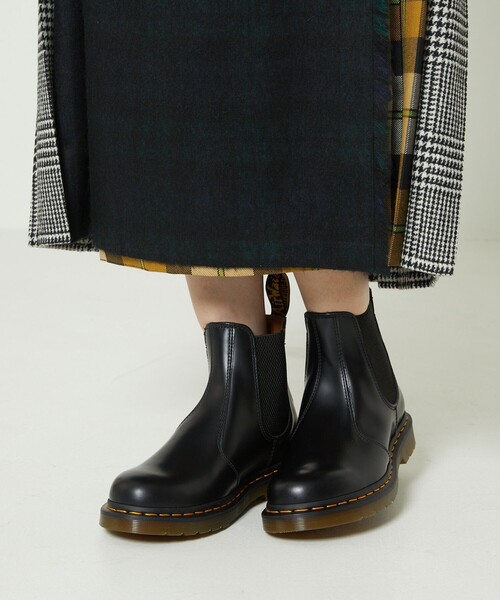 FREAK'S STORE（フリークスストア）の「Dr.Martens/ドクターマーチンCHELSEA BOOT/チェルシーブーツ/2976(サイドゴアブーツ)（ブーツ・レディース・ブラック・4/5/6）」の4枚目の写真
