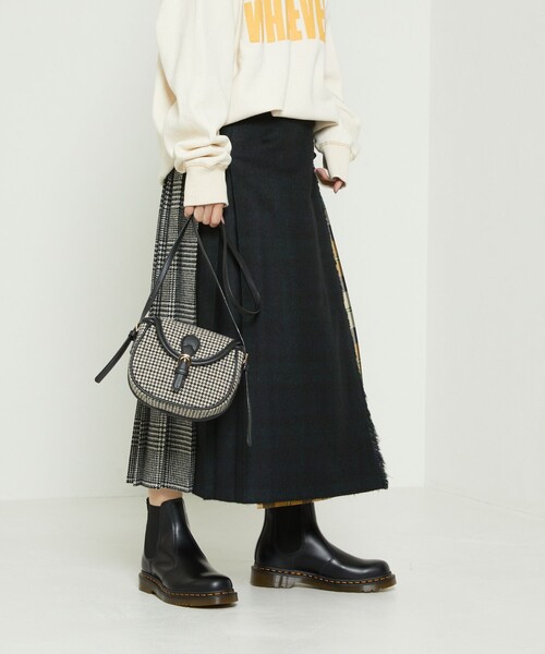 FREAK'S STORE（フリークスストア）の「Dr.Martens/ドクターマーチンCHELSEA BOOT/チェルシーブーツ/2976(サイドゴアブーツ)（ブーツ・レディース・ブラック・4/5/6）」の8枚目の写真