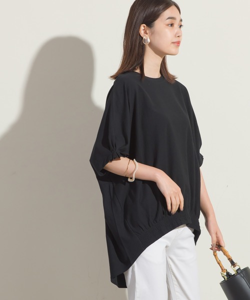 OMNES（オムネス）の「梨地裾ギャザー半袖Tシャツ（Tシャツ/カットソー・レディース・ブラック/グリーン系その他/サーモンピンク・FREE）」の7枚目の写真