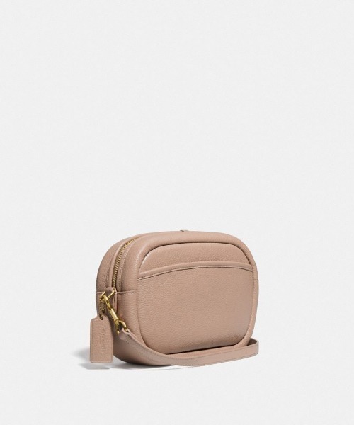 COACH（コーチ）の「カメラ バッグ（ショルダーバッグ・レディース・ベージュ系その他・ﾌﾘ-）」の4枚目の写真