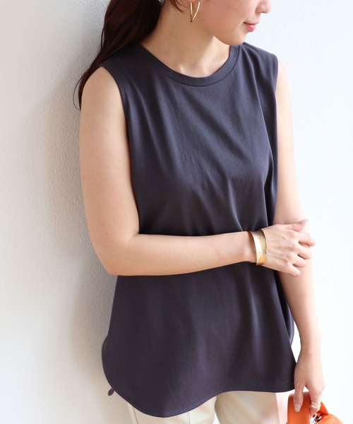 セール コットン天竺ラウンドヘムノースリーブtシャツ タンクトップ And Me アンドミー のファッション通販 Zozotown