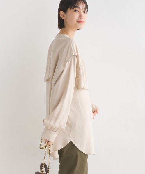 OMNES Supremo（オムネス　スプレモ）の「梨地 ケープデザインブラウス（シャツ/ブラウス・レディース・ホワイト/ブラック/モカ/ベージュ/ネイビー・FREE）」の21枚目の写真