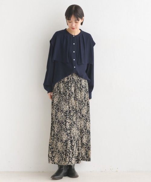 OMNES Supremo（オムネス　スプレモ）の「梨地 ケープデザインブラウス（シャツ/ブラウス・レディース・ホワイト/ブラック/モカ/ベージュ/ネイビー・FREE）」の14枚目の写真