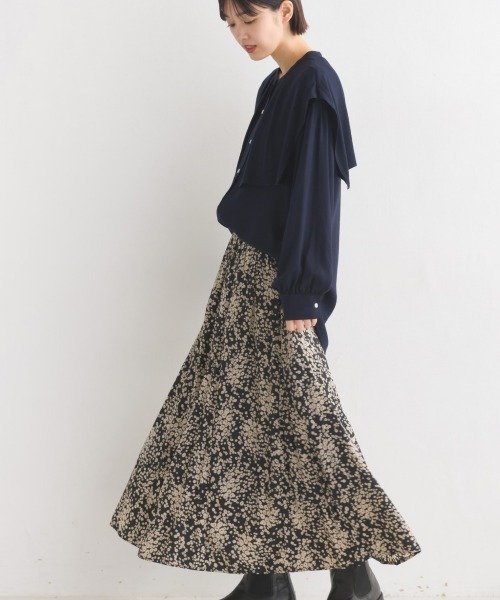 OMNES Supremo（オムネス　スプレモ）の「梨地 ケープデザインブラウス（シャツ/ブラウス・レディース・ホワイト/ブラック/モカ/ベージュ/ネイビー・FREE）」の13枚目の写真