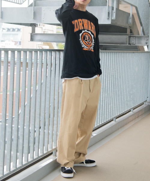 WEGO（ウィゴー）の「WEGO/カレッジロゴロンT（Tシャツ/カットソー・メンズ・オートミール/ネイビー/ダークグリーン/杢グレー/ブラック・SMALL/LARGE/MEDIUM）」の9枚目の写真