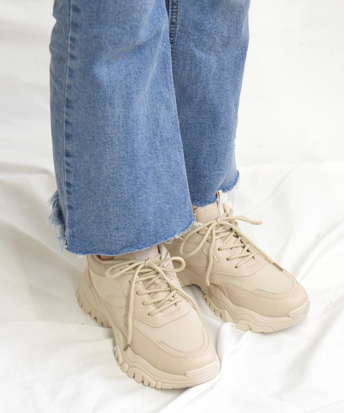 NOFALL（ノーフォール）の「シューレースダッドスニーカー（スニーカー・レディース・ホワイト/ブラック/ベージュ・LL/3L/S/M/L）」の5枚目の写真
