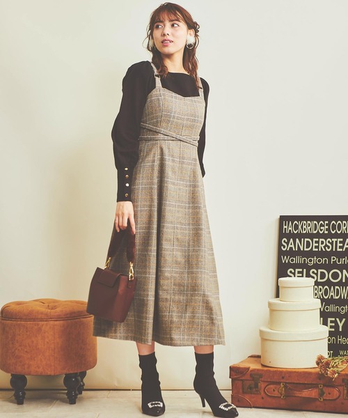 NOELA（ノエラ）の「クロスフレアジャンスカ（ジャンパースカート・レディース・ベージュ/ブラウン/その他1・S/M）」の5枚目の写真