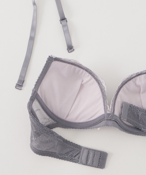 Honeys（ハニーズ）の「蝶柄チュールブラセット（ブラ&ショーツ）」 - WEAR